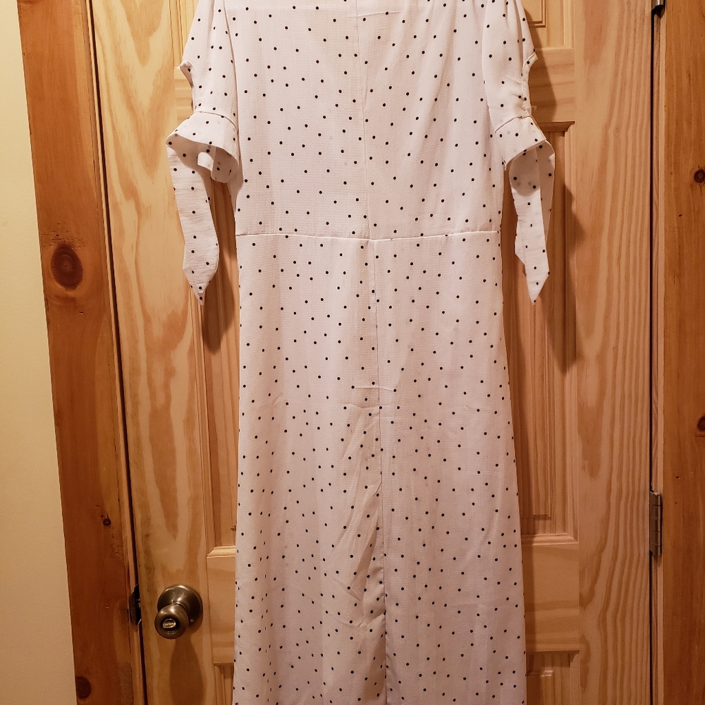 Dress - Picture 2 of 3